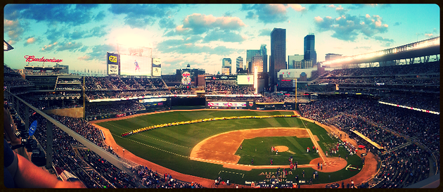 twins panorama